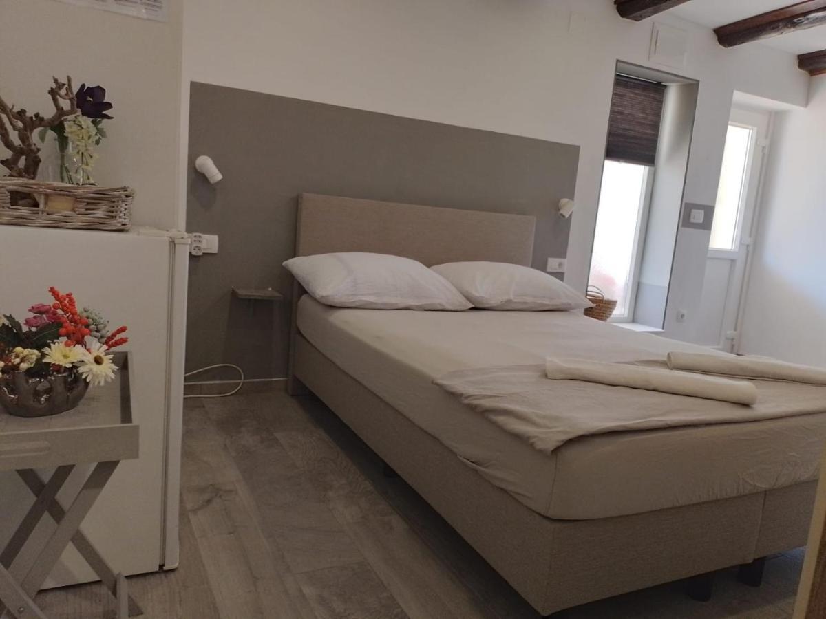 Apartments Ciao Bella City Centre With Free Parking Sibenik Ngoại thất bức ảnh